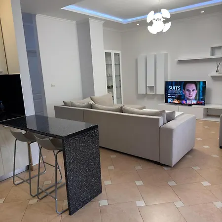 Appartamento Veranda Center Tirana