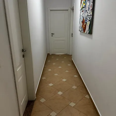 Appartamento Veranda Center Tirana