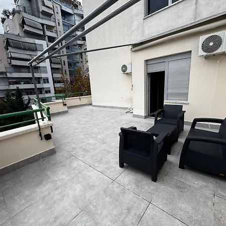 Veranda Center Apartment