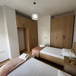 Veranda Center Apartment
