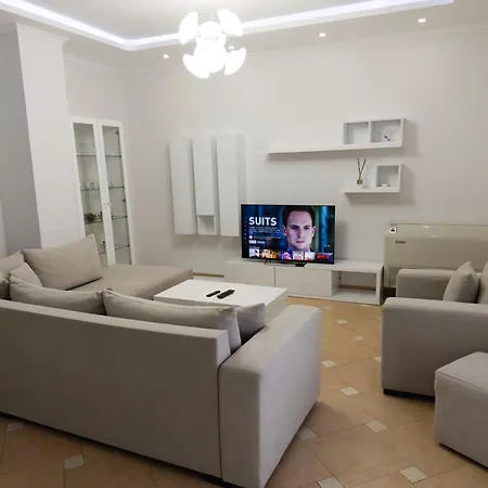 Veranda Center * Tirana