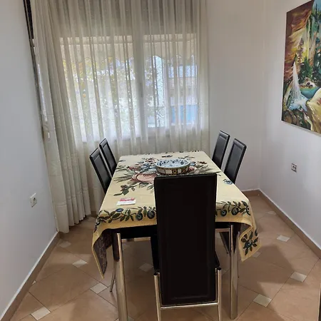 Veranda Center * טיראנה